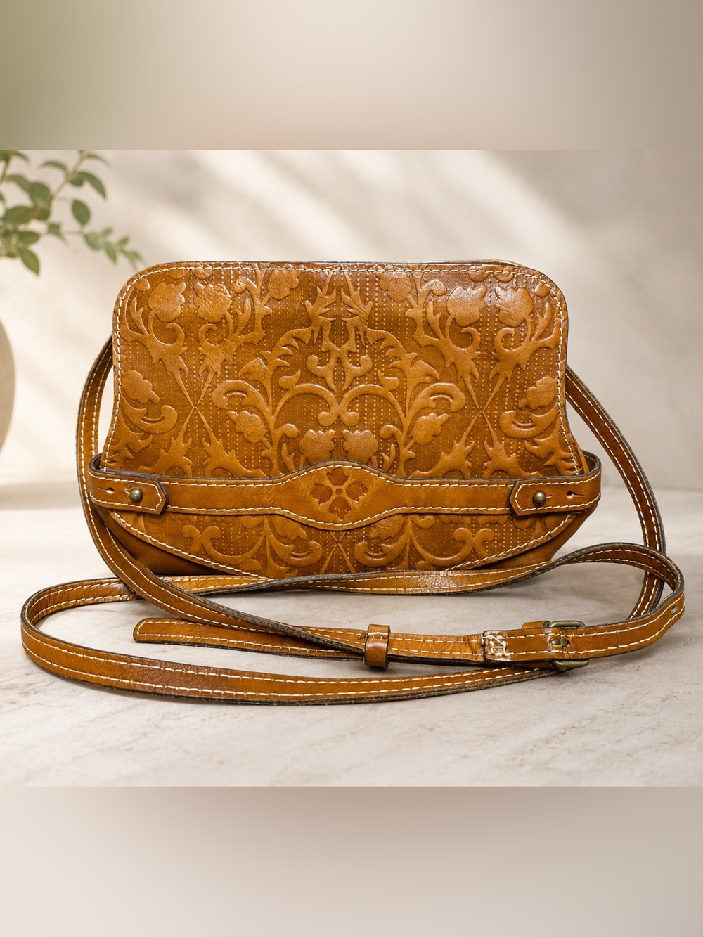 Patricia Nash Vada Frame Crossbody Tan Floral Tooled Embossed Leather Kiss Lock
